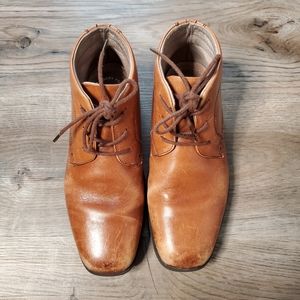 Florsheim Reveal Chukka Boot in Cognac (Big Boys, size 4)